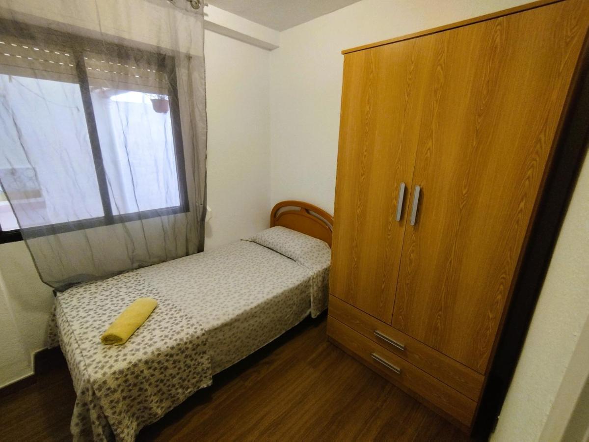 Appartement Sunny Flat With Huge Terrace! Close Downtown!